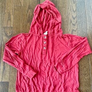 Kate Quinn Crimson Hooded Top with Buttons